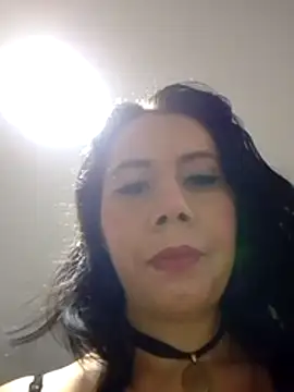 Snapshot of vixen_velvett1 chatting on October 25, 2025, 10:45 am vixen velvett1 online show from October 25, 2025, 10:45 am