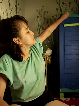 valery506 online show from October 16, 2025, 2:01 am