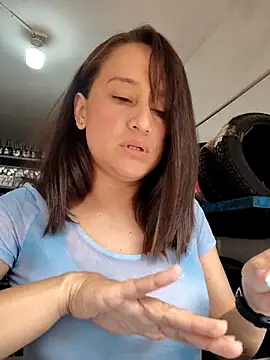 valery506 online show from December 5, 2025, 2:47 pm