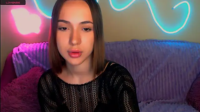 Mia cutie77 online show from October 14, 2025, 9:54 am