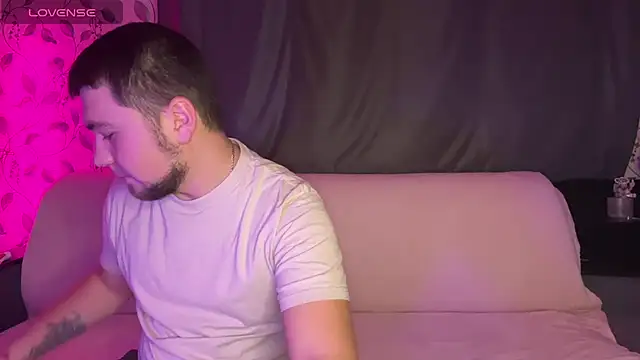 Snapshot of coupleinspire chatting on October 10, 2025, 8:08 pm coupleinspire online show from October 10, 2025, 8:08 pm