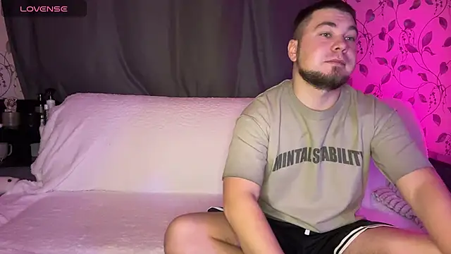 Snapshot of coupleinspire chatting on October 24, 2025, 8:49 pm coupleinspire online show from October 24, 2025, 8:49 pm