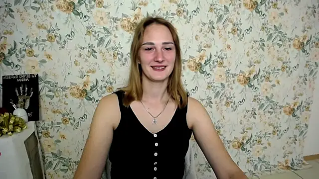 Snapshot of Milana_Cutie_ chatting on September 23, 2025, 5:54 am Milana Cutie online show from September 23, 2025, 5:54 am