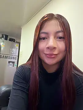 Snapshot of Karlee_Grey1 chatting on June 22, 2026, 2:46 am Karlee Grey1 online show from June 22, 2026, 2:46 am
