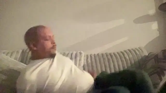 caramelizedzeus online show from November 12, 2025, 2:56 am