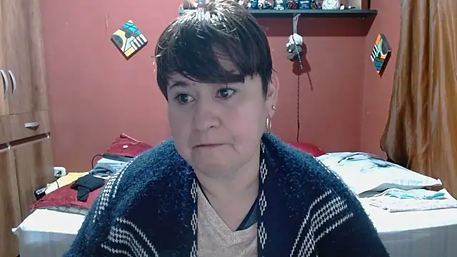 Snapshot of Sasharosee2 chatting on January 15, 2026, 12:10 pm Sasharosee2 online show from January 15, 2026, 12:10 pm