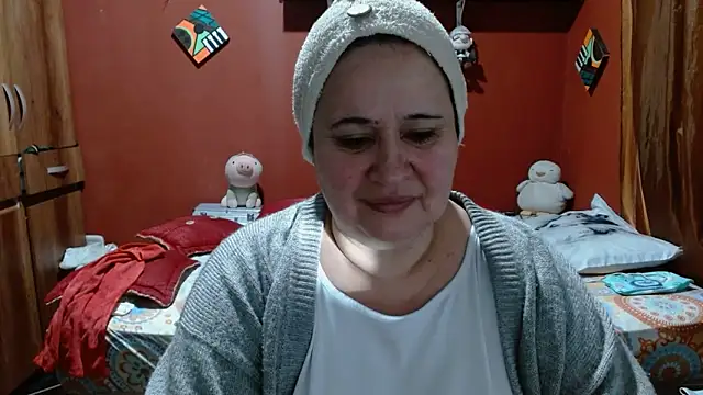 Snapshot of Sasharosee2 chatting on February 7, 2026, 12:20 pm Sasharosee2 online show from February 7, 2026, 12:20 pm