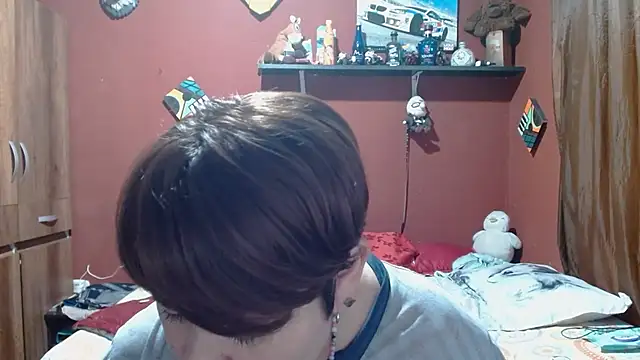 Snapshot of Sasharosee2 chatting on February 12, 2026, 12:22 pm Sasharosee2 online show from February 12, 2026, 12:22 pm