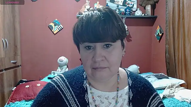 Snapshot of Sasharosee2 chatting on February 21, 2026, 1:45 pm Sasharosee2 online show from February 21, 2026, 1:45 pm