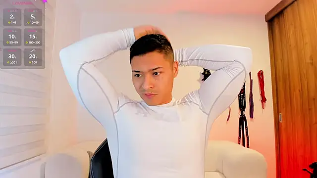 Snapshot of abu_dhabi_21 chatting on October 4, 2025, 10:13 am abu dhabi 21 online show from October 4, 2025, 10:13 am