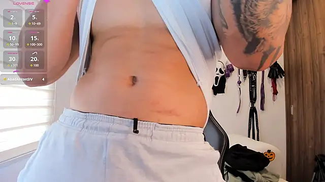 Snapshot of abu_dhabi_21 chatting on October 7, 2025, 5:21 pm abu dhabi 21 online show from October 7, 2025, 5:21 pm