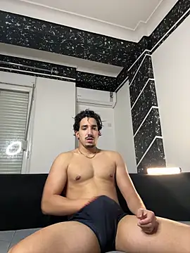 fuck   boyy online show from April 13, 2026, 4:01 pm