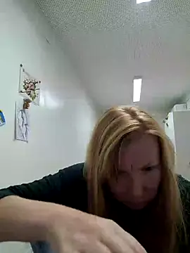 Snapshot of JenyJansi chatting on September 18, 2025, 6:54 pm JenyJansi online show from September 18, 2025, 6:54 pm