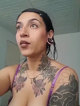 gabii hardy online show from March 30, 2026, 12:06 pm