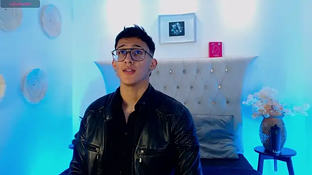 SalvadorFit online show from September 28, 2025, 8:47 pm