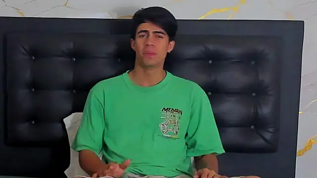 cody pipper  online show from October 9, 2025, 1:20 pm