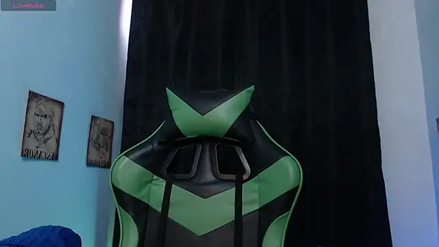 queen salomme online show from October 12, 2025, 11:53 am