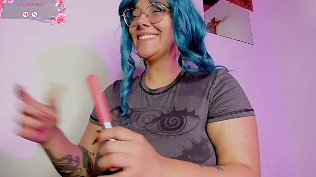 Snapshot of Lilithh_Kuro chatting on February 14, 2026, 12:51 am Lilithh Kuro online show from February 14, 2026, 12:51 am