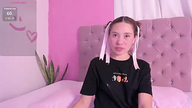 Daniela Brown1 online show from October 9, 2025, 11:14 pm