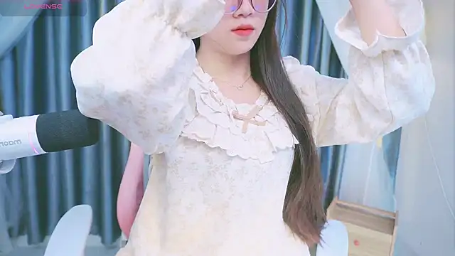 Cherry-26 online show from March 6, 2026, 12:18 am