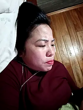 tulipsexy online show from December 22, 2025, 1:19 pm