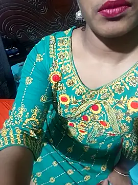 Snapshot of Cute_Couple59 chatting on October 12, 2025, 5:12 pm Cute Couple59 online show from October 12, 2025, 5:12 pm