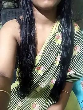 Snapshot of Cute_Couple59 chatting on October 19, 2025, 3:34 pm Cute Couple59 online show from October 19, 2025, 3:34 pm