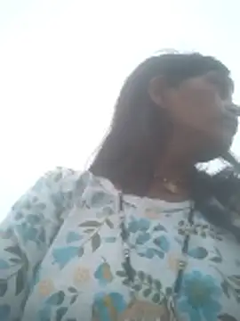 Snapshot of Hott_cutgirl chatting on October 1, 2025, 12:27 am Hott cutgirl online show from October 1, 2025, 12:27 am