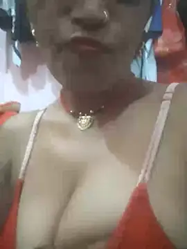 Snapshot of Hott_cutgirl chatting on October 11, 2025, 5:33 pm Hott cutgirl online show from October 11, 2025, 5:33 pm