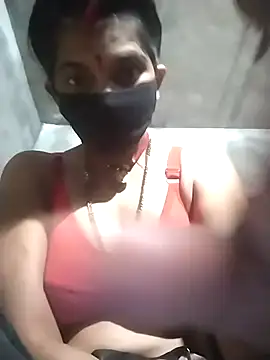 Hott cutgirl online show from January 15, 2026, 5:05 pm