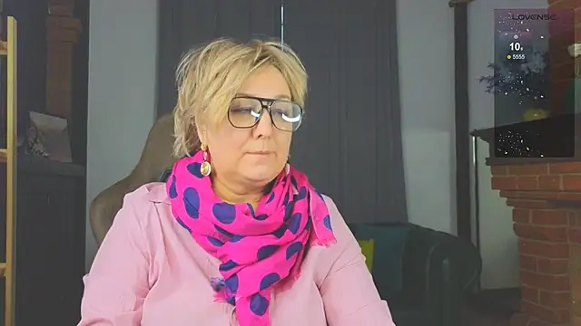 Marta Wils online show from December 1, 2025, 3:00 am