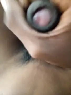 Swati335 online show from December 17, 2025, 9:15 am