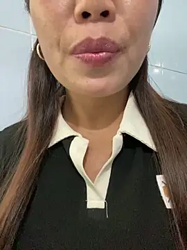 Milky-milk online show from March 26, 2026, 5:24 am