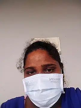 Snapshot of Ammulu-k chatting on September 25, 2025, 10:41 am Ammulu-k online show from September 25, 2025, 10:41 am