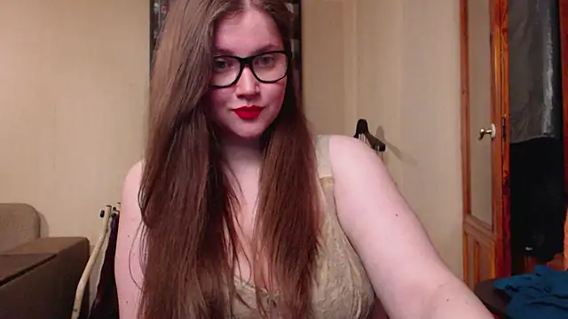 Snapshot of _Alexanndra chatting on September 21, 2025, 7:37 pm Alexanndra online show from September 21, 2025, 7:37 pm