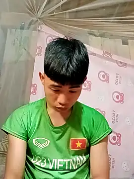 Nhyy xx online show from April 5, 2026, 2:53 am