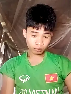 Nhyy xx online show from April 16, 2026, 1:28 am