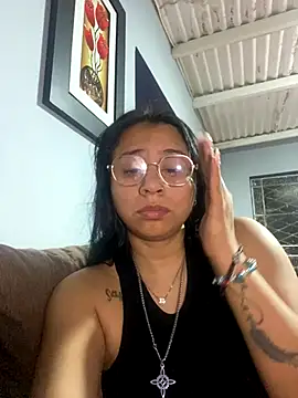 Snapshot of Rouus14 chatting on September 25, 2025, 9:46 am Rouus14 online show from September 25, 2025, 9:46 am