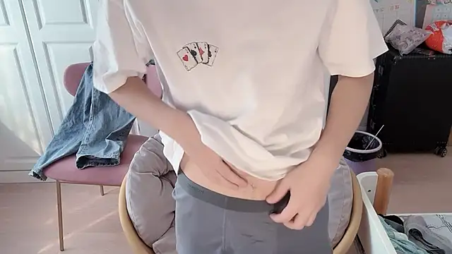 xlong00099 online show from October 12, 2025, 6:12 am