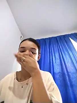 Suzanelee1 online show from January 9, 2026, 1:03 pm