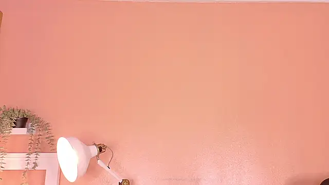 KeendraFox  online show from October 9, 2025, 7:23 pm