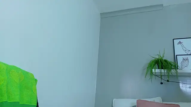 KeendraFox  online show from October 25, 2025, 10:23 am