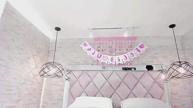 grace daviss online show from February 11, 2026, 10:09 am