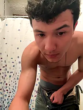 Snapshot of El_awo_ chatting on October 14, 2025, 4:13 am El awo online show from October 14, 2025, 4:13 am