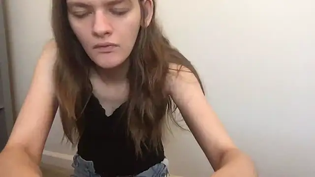 gumbiekitty online show from October 27, 2025, 4:44 pm