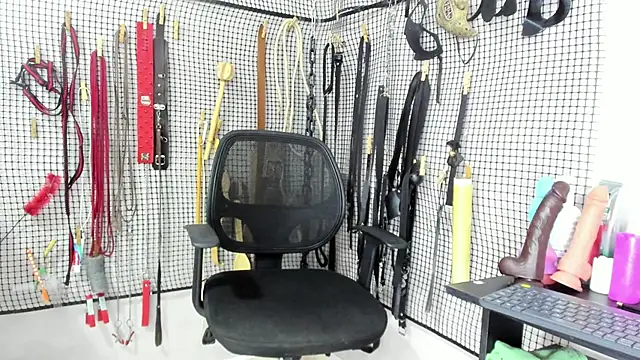 BDSM MEDUZA online show from March 3, 2026, 3:34 am