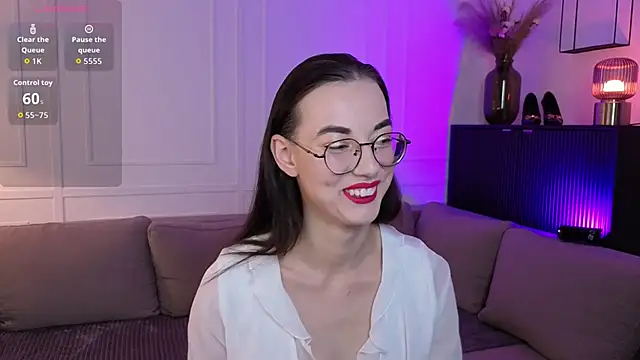 EmmaJakson online show from September 23, 2025, 2:31 pm