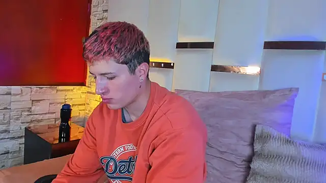 ANLLELOAndANGELA online show from February 11, 2026, 4:34 pm