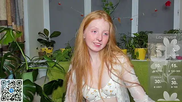 Snapshot of RitaSweety18 chatting on November 21, 2025, 12:10 am RitaSweety18 online show from November 21, 2025, 12:10 am