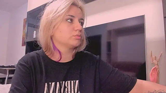 BarbaraSiren online show from October 30, 2025, 10:38 am